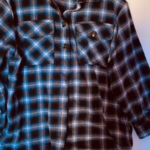 Women’s Blue and Black Plaid Shackleton Size XL